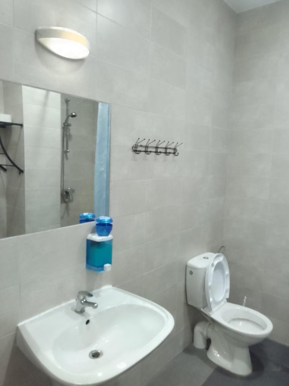 Hostel Siennicka Warsaw Luaran gambar