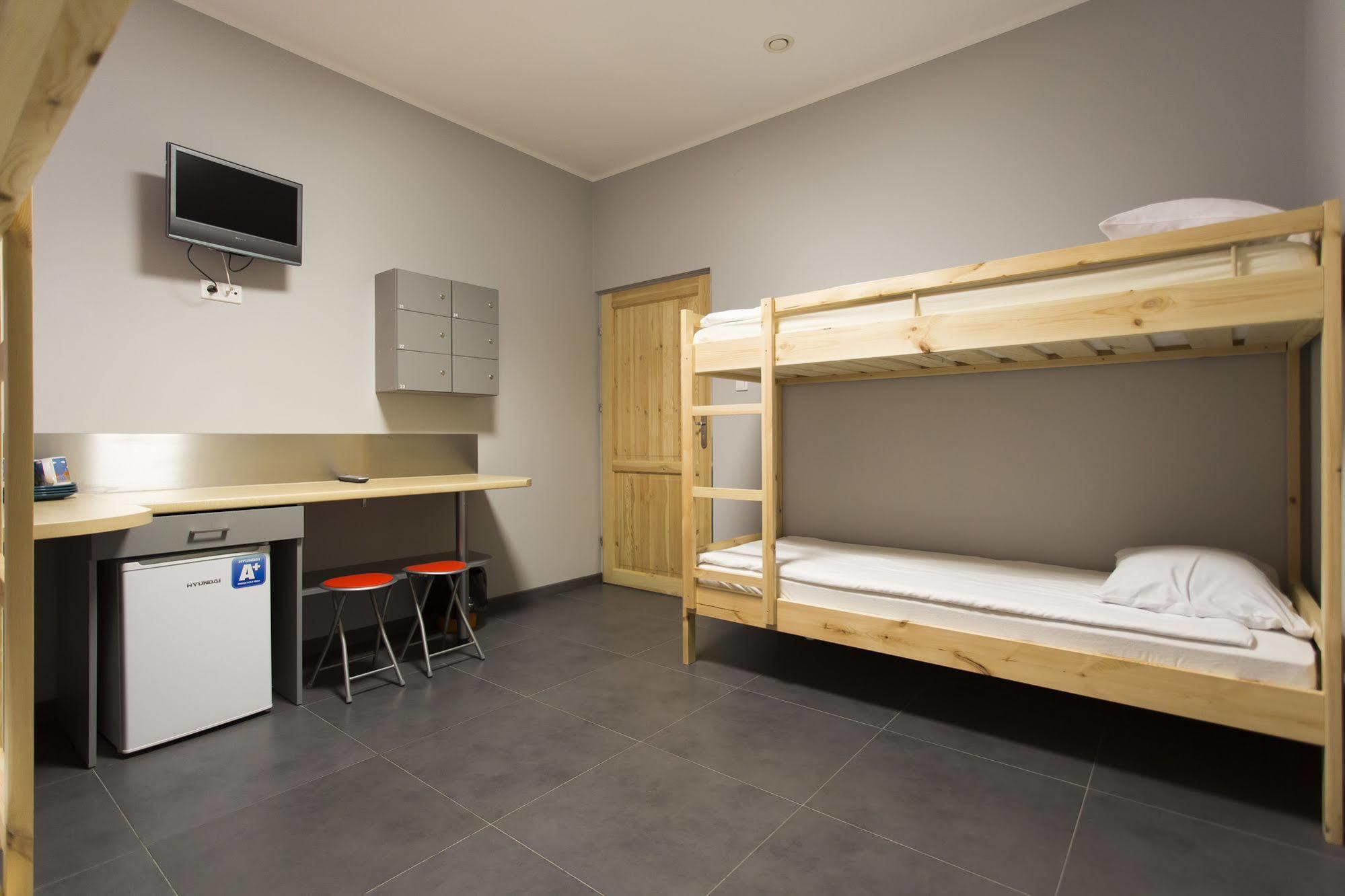 Hostel Siennicka Warsaw Luaran gambar